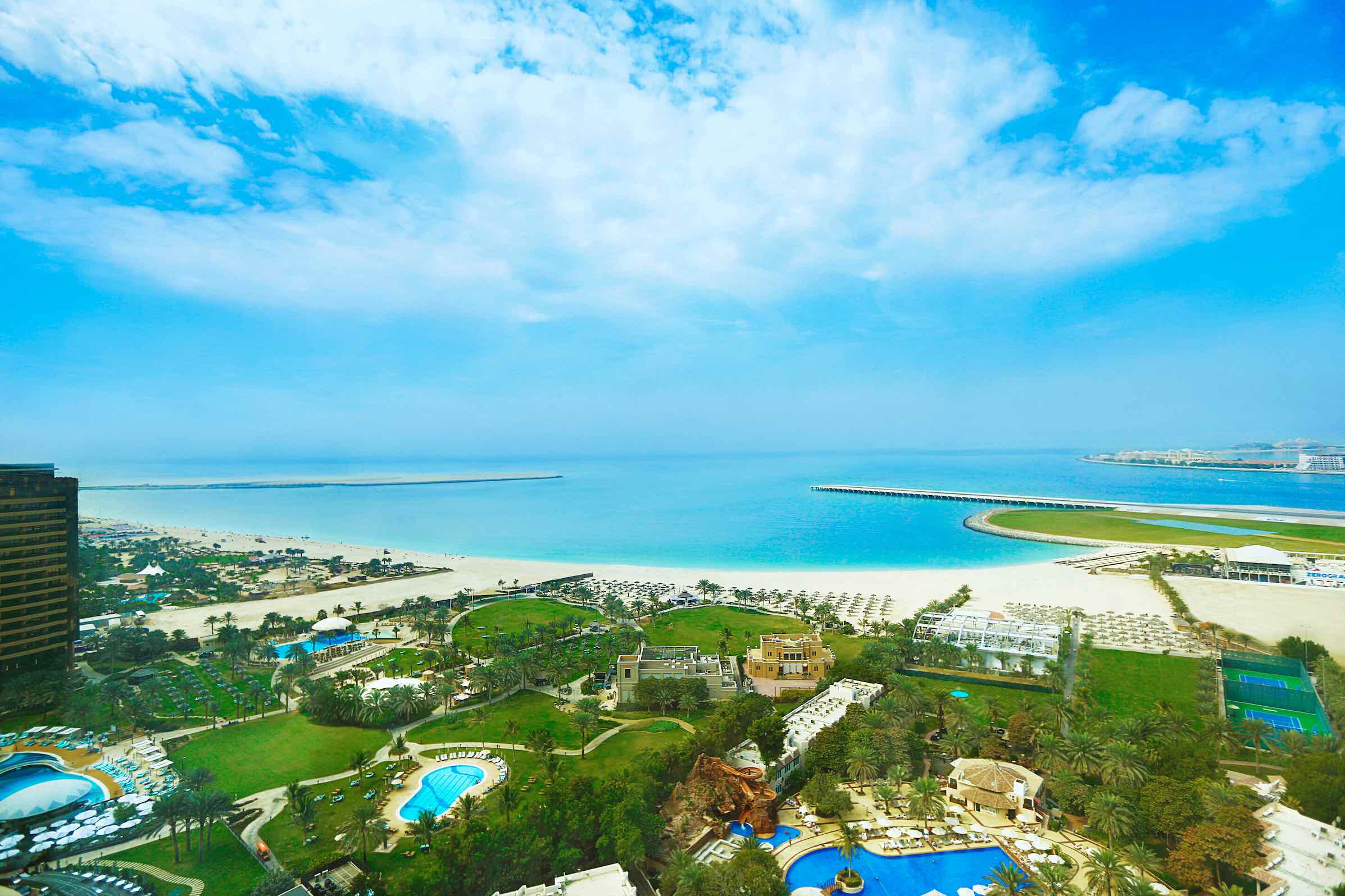 essential UAE staycations